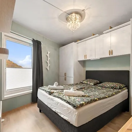 Waterfront By Opera & Munch *